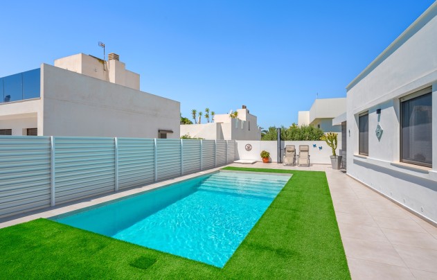 Reventa - Villa - La Marina