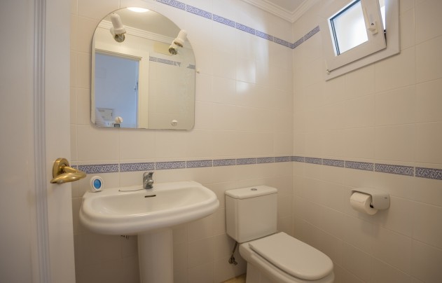 Resale - Apartment - Moraira - La Cometa