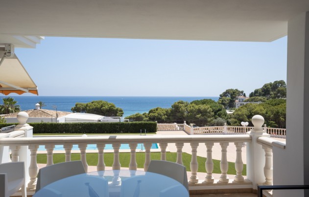 Resale - Apartment - Moraira - La Cometa