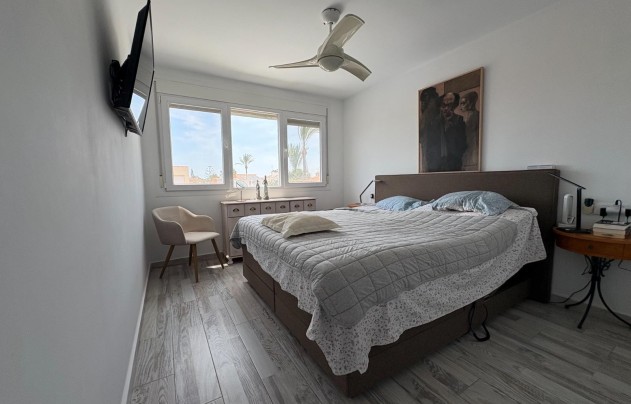 Resale - Villa / House - Torrevieja - La Siesta