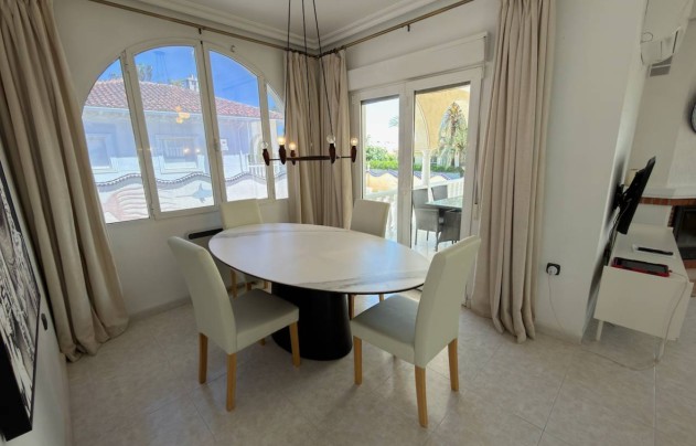 Reventa - Villa - Ciudad Quesada