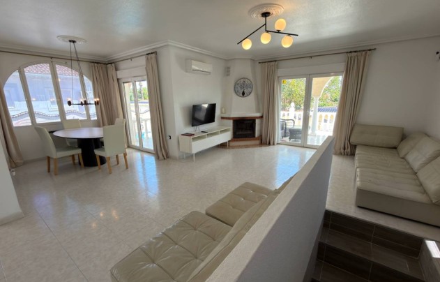 Reventa - Villa - Ciudad Quesada