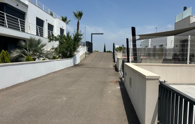 Resale - Villa - San Miguel de Salinas