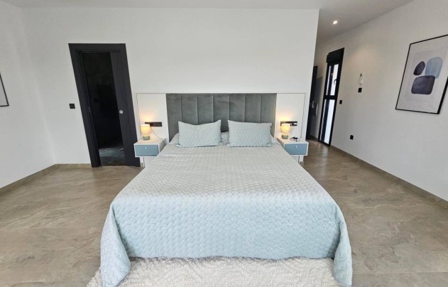 Resale - Villa - Ciudad Quesada - Rojales