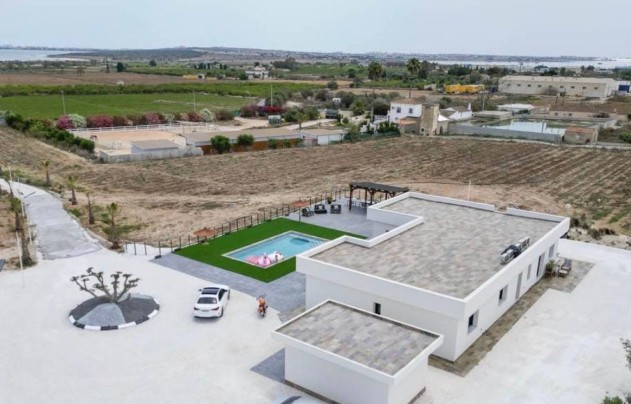 Resale - Villa - Ciudad Quesada - Rojales