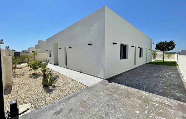 Nouvelle construction - Villa - Rafal - polideportivo