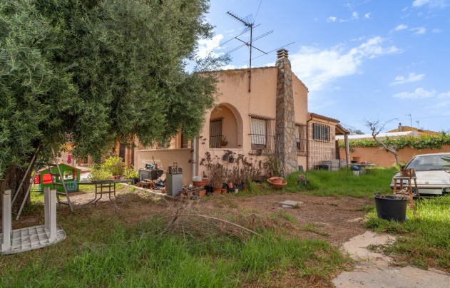 Resale - Villa - Torrevieja - LOS BALCONES - LOS ALTOS