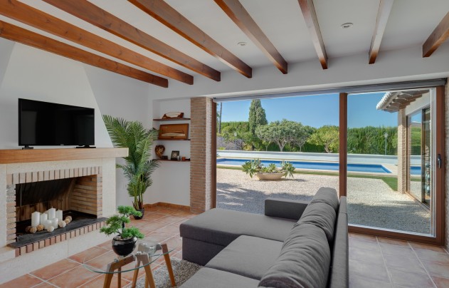 Resale - Villa - Calpe - Gargasindi