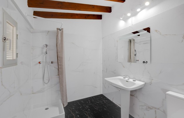 Resale - Villa - Calpe - Gargasindi