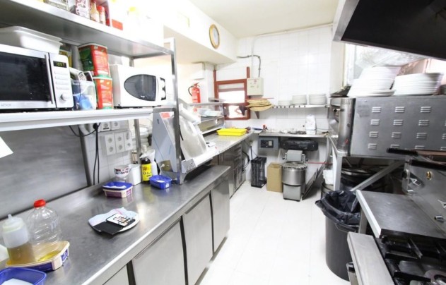 Resale - Commercial - Calpe - Playa De Arenal