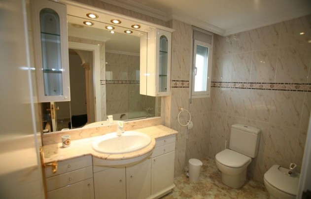 Resale - Apartment - Calpe - Playa De Arenal