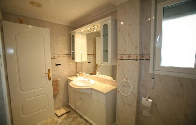 Resale - Apartment - Calpe - Playa De Arenal