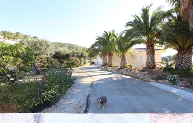 Resale - Villa - La Nucía - El Tossal-Bello Horizonte