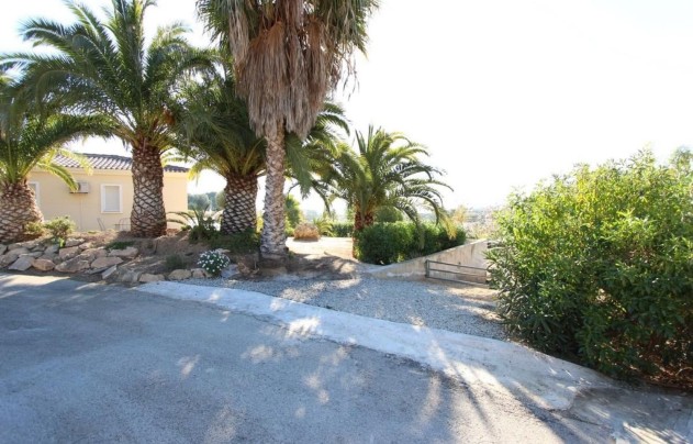 Resale - Villa - La Nucía - El Tossal-Bello Horizonte