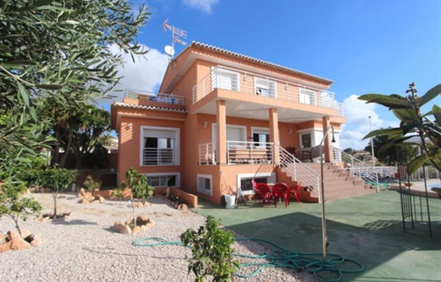 Revente - Villa - Calpe - Cometa