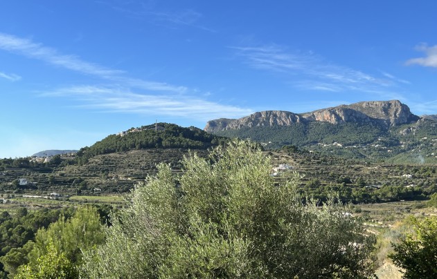 Herverkoop - Villa - Calpe - Urbanización