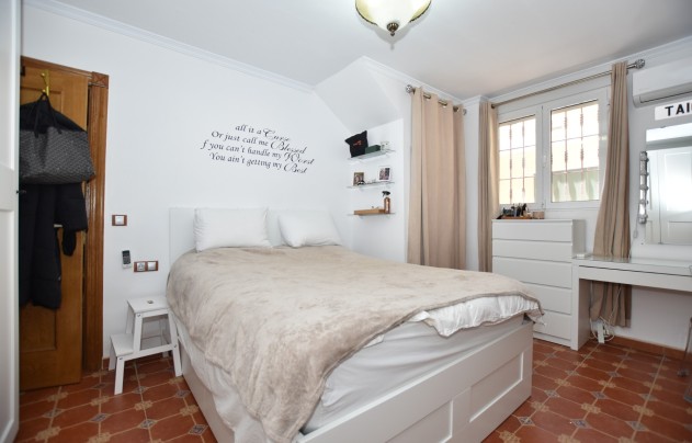 Reventa - Villa - San Fulgencio - La Escuera