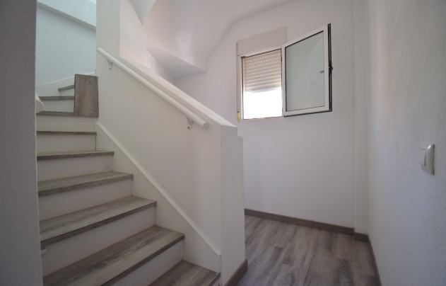 Resale - Villa - Orihuela Costa - Playa Flamenca