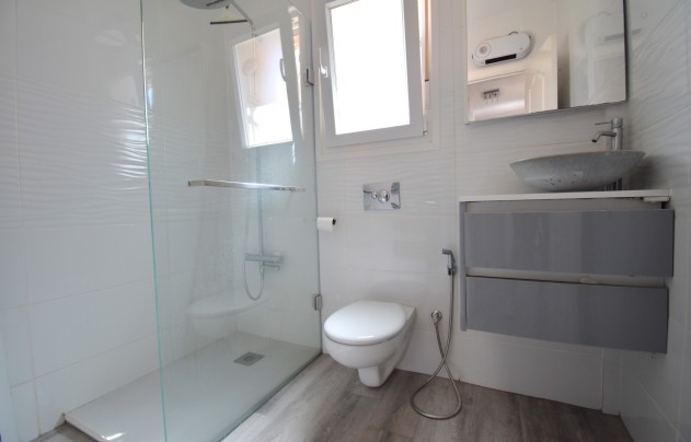 Resale - Villa - Orihuela Costa - Playa Flamenca