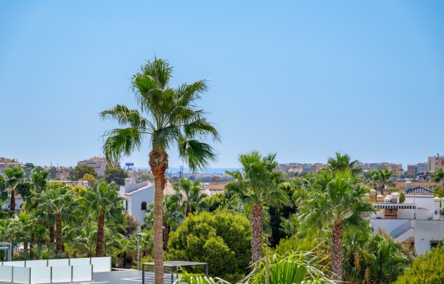 Resale - Villa - Orihuela Costa - Villamartín