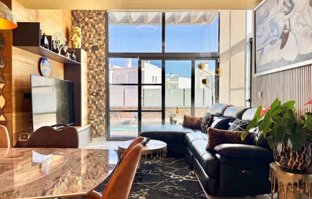 Resale - Villa - Orihuela Costa - Cabo Roig