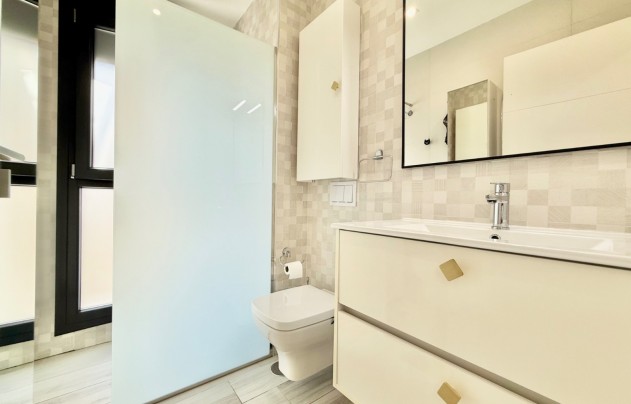 Resale - Villa - Orihuela Costa - Cabo Roig
