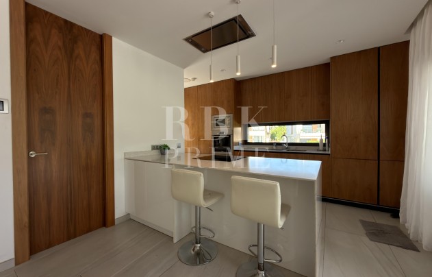 Resale - Villa - Finestrat