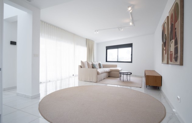 Resale - Villa - Torrevieja - La veleta