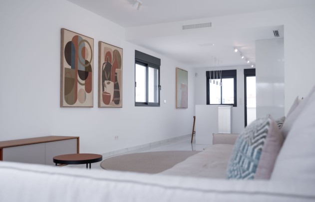 Resale - Villa - Torrevieja - La veleta