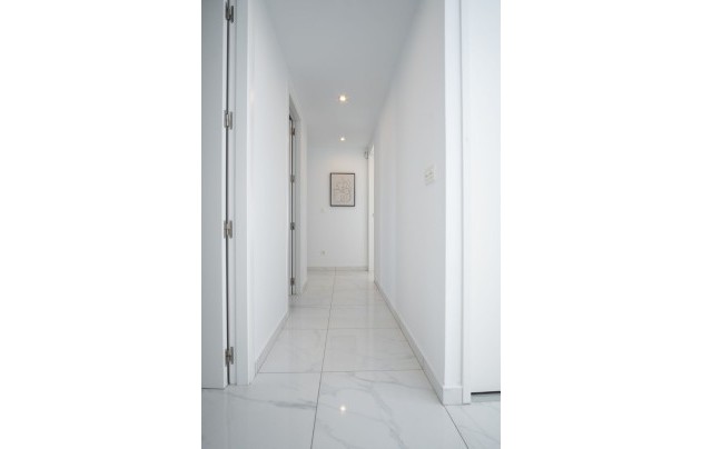 Resale - Villa - Torrevieja - La veleta