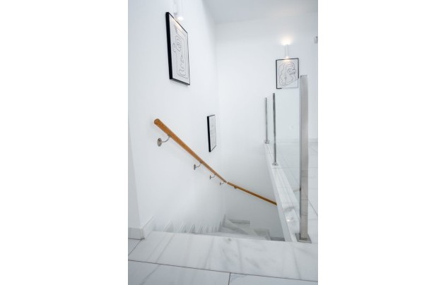 Resale - Villa - Torrevieja - La veleta