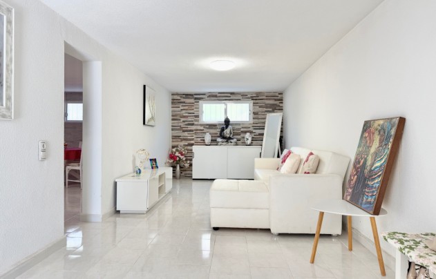 Resale - Villa - Ciudad Quesada - Centro de la Ciudad Quesada