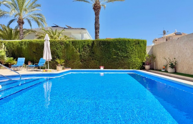 Resale - Villa - Ciudad Quesada - Centro de la Ciudad Quesada