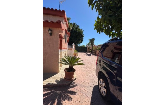Revente - Villa - San Fulgencio - La Marina