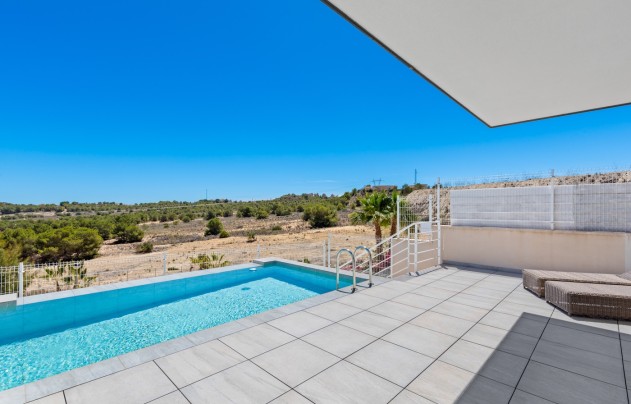 Resale - Villa - San Miguel de Salinas