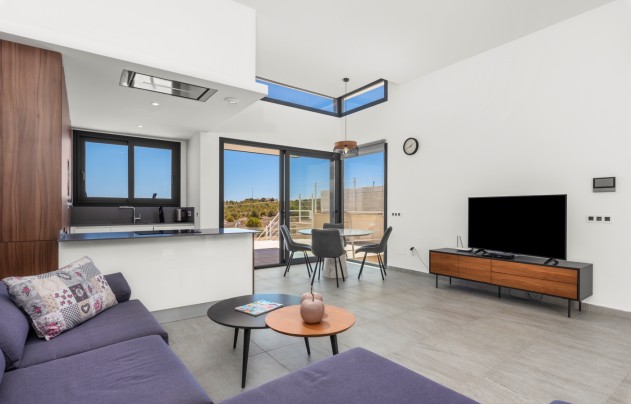 Resale - Villa - San Miguel de Salinas