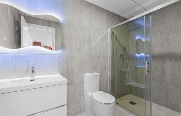 Resale - Villa - San Miguel de Salinas