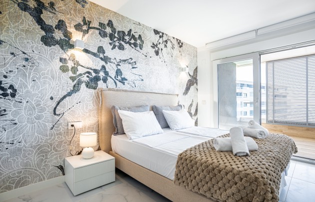 Resale - Apartment - Orihuela Costa - Punta Prima