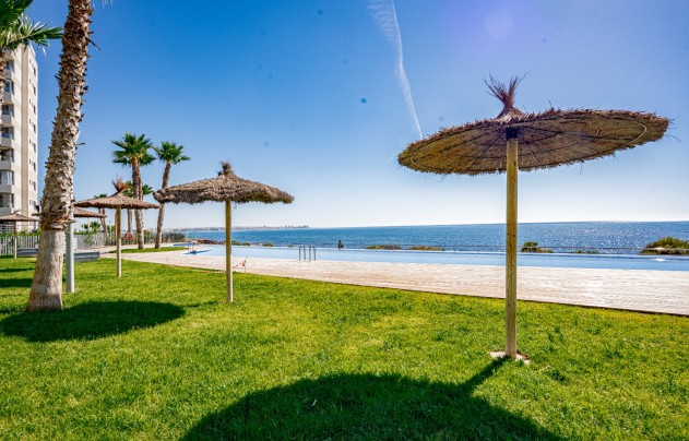 Resale - Apartment - Orihuela Costa - Punta Prima