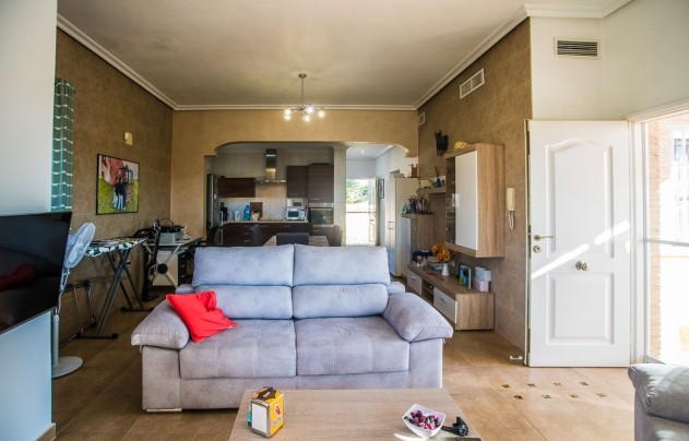 Resale - Villa - Catral