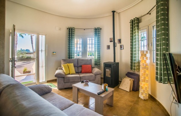 Resale - Villa - Catral