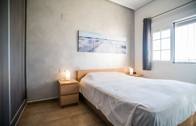 Resale - Villa - Catral