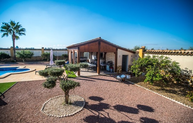 Resale - Villa - Catral