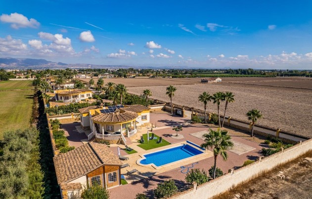 Resale - Villa - Catral