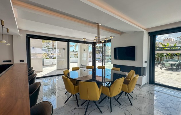 Resale - Villa - Orihuela Costa - Villamartín