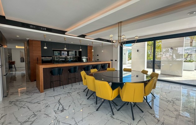 Resale - Villa - Orihuela Costa - Villamartín
