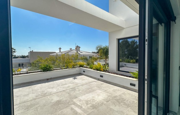 Resale - Villa - Orihuela Costa - Villamartín