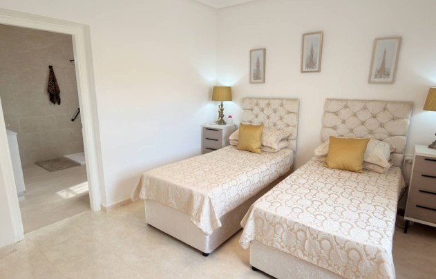 Revente - Villa - Ciudad Quesada