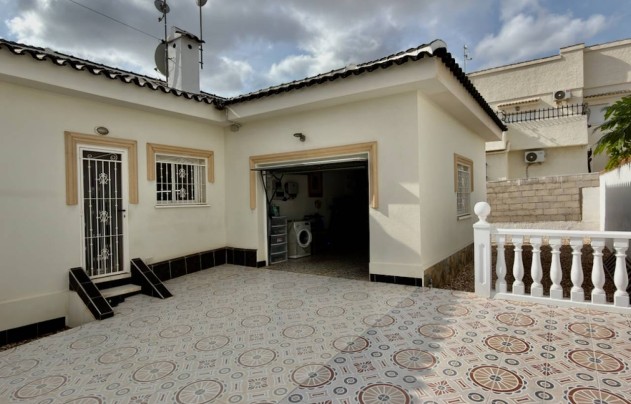 Revente - Villa - Ciudad Quesada