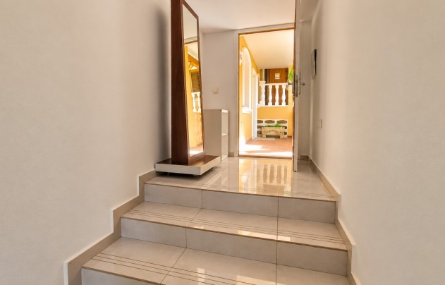 Reventa - Apartment - Orihuela Costa - La Zenia